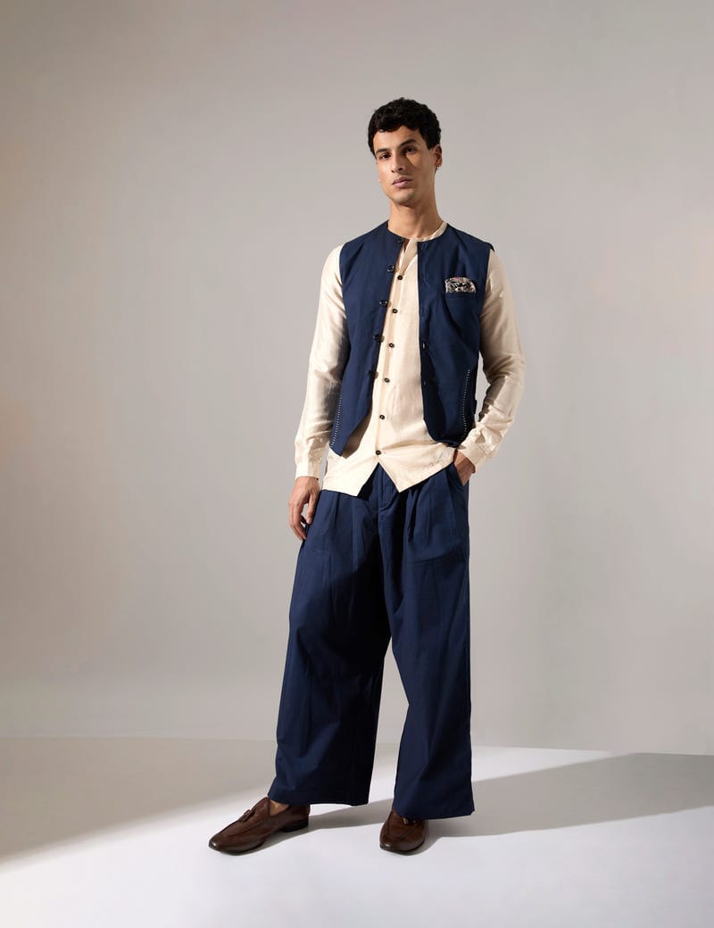 Dane Hand Embroidered Bandi - Navy