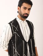 ASIM GLASS BANDI  - BLACK view 1