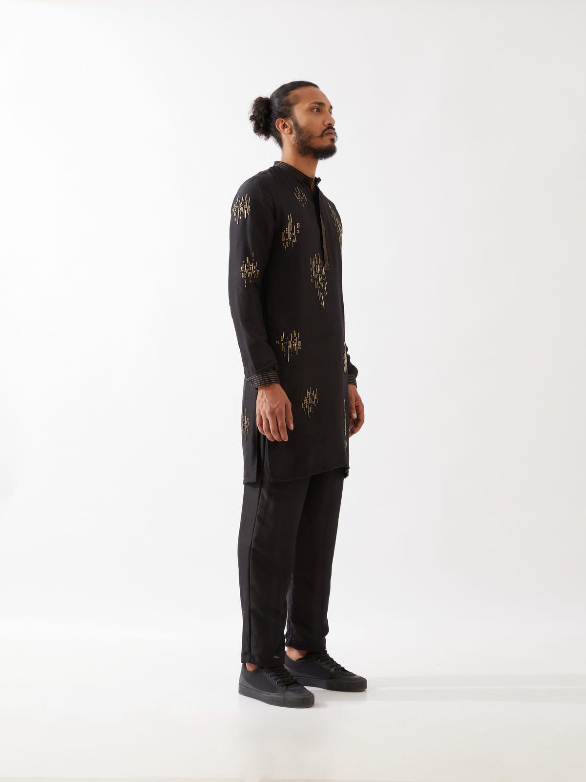 HAYES SILK KURTA SET - BLACK - image 6