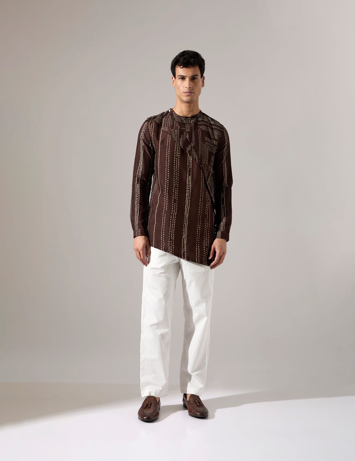 Corey Dots and Shibori Kurta Set - Bark - image 2