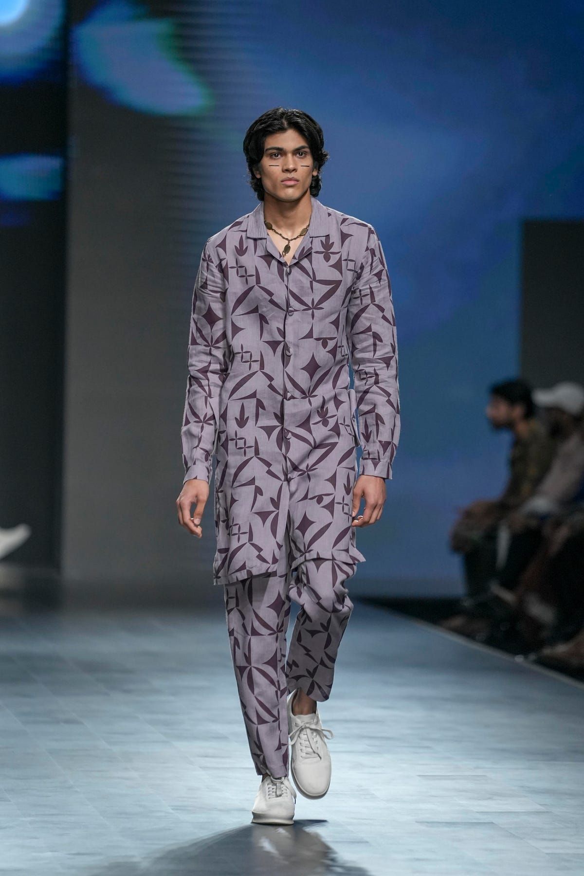 DARSHAN STENCIL LOOK - PURPLE - image 2