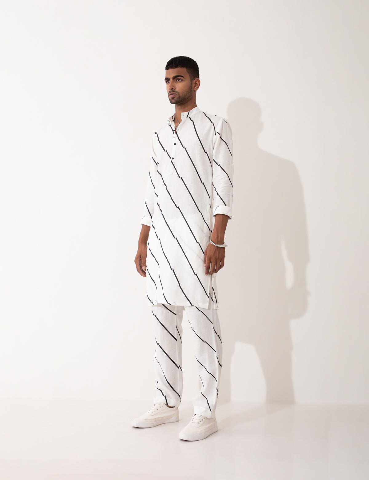 ZANDER BIAS KURTA - WHITE - image 3