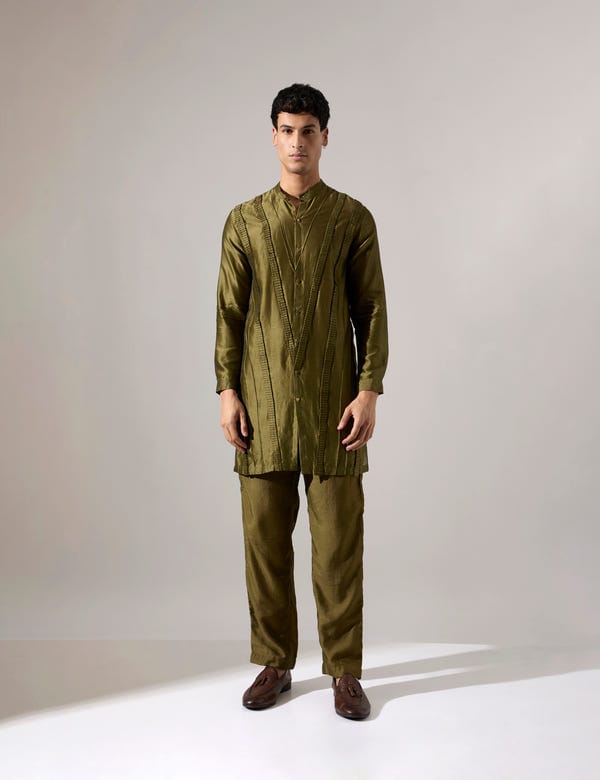 SON OF A NOBLE - SNOB — Hayden Kurta Set - Olive