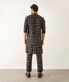 HALLES - FUZZ - KURTA - BLACK view 4