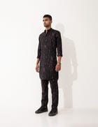 ZANDER BLOT KURTA SET- BLACK view 3