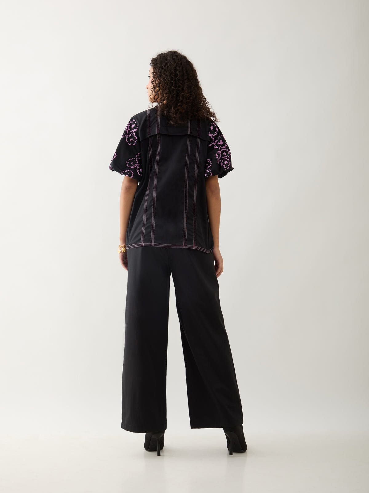 SAMUI SHIRT - BLACK - image 6