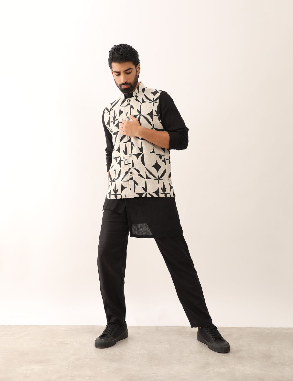 STENCIL BANDI LOOK - IVORY - image 1