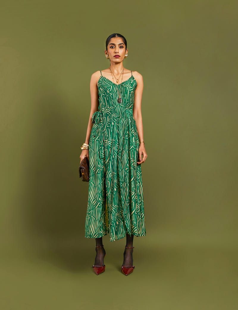 ACE DRESS - CRUMPLE