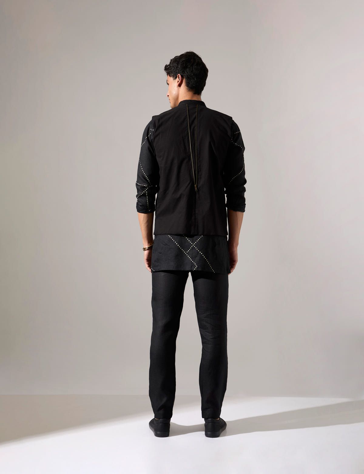 Newport Look - Black - image 5