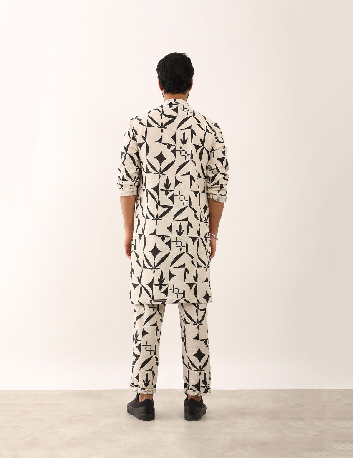 KRISH STENCIL KURTA SET - IVORY - image 4