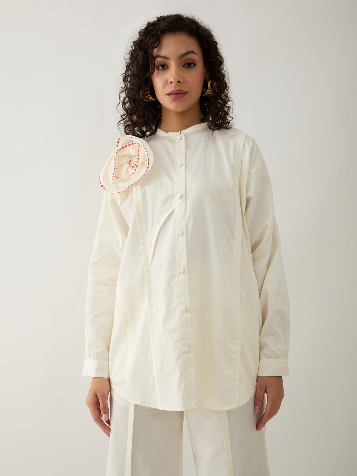 ROSETTE SHIRT - OFF WHITE - image 2