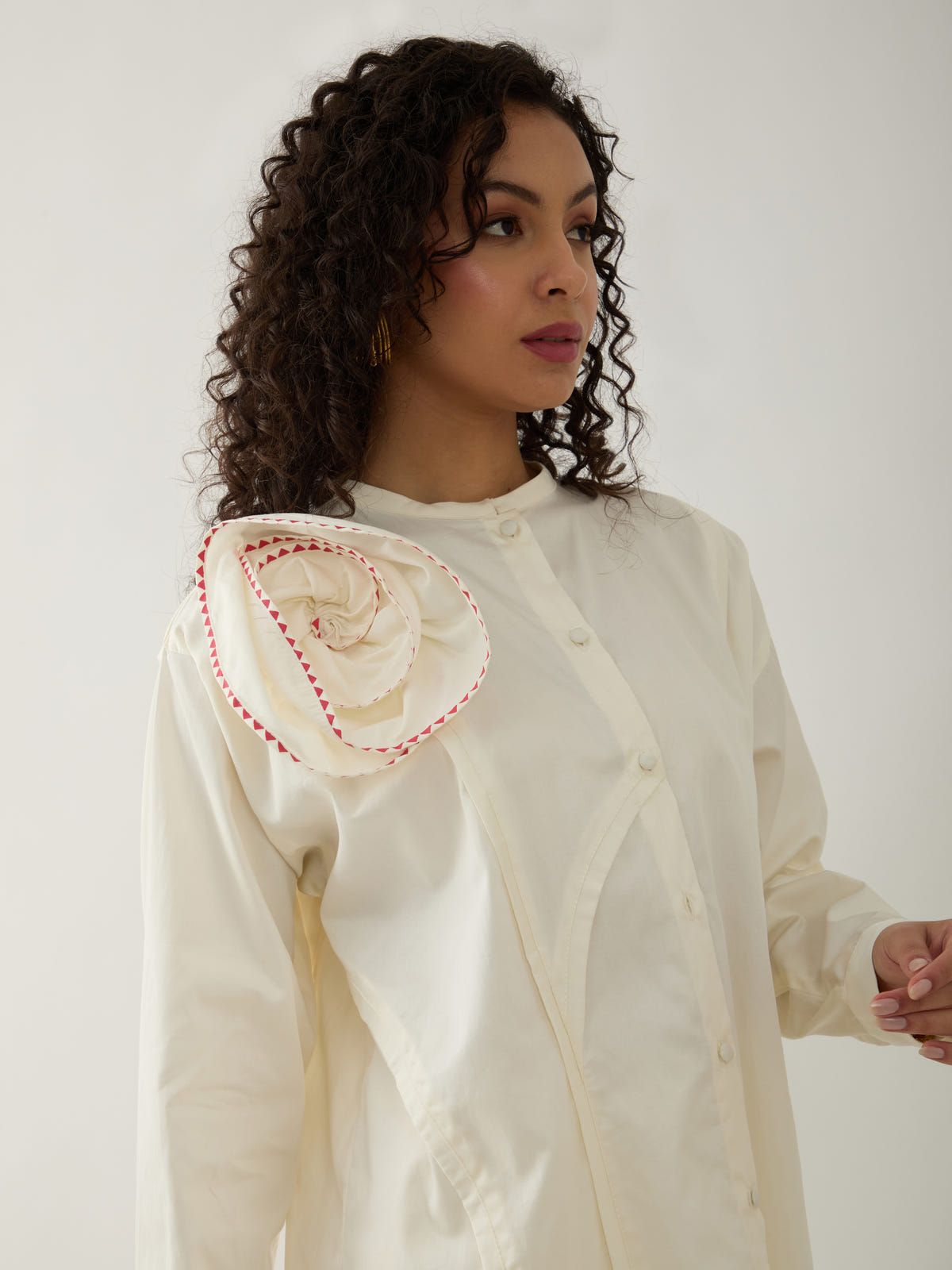 ROSETTE SHIRT - OFF WHITE - image 6