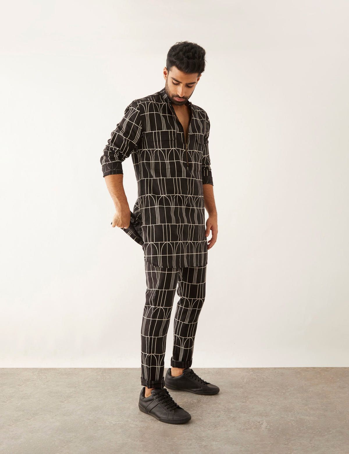RUKIN - ARCHES - KURTA - BLACK - image 5