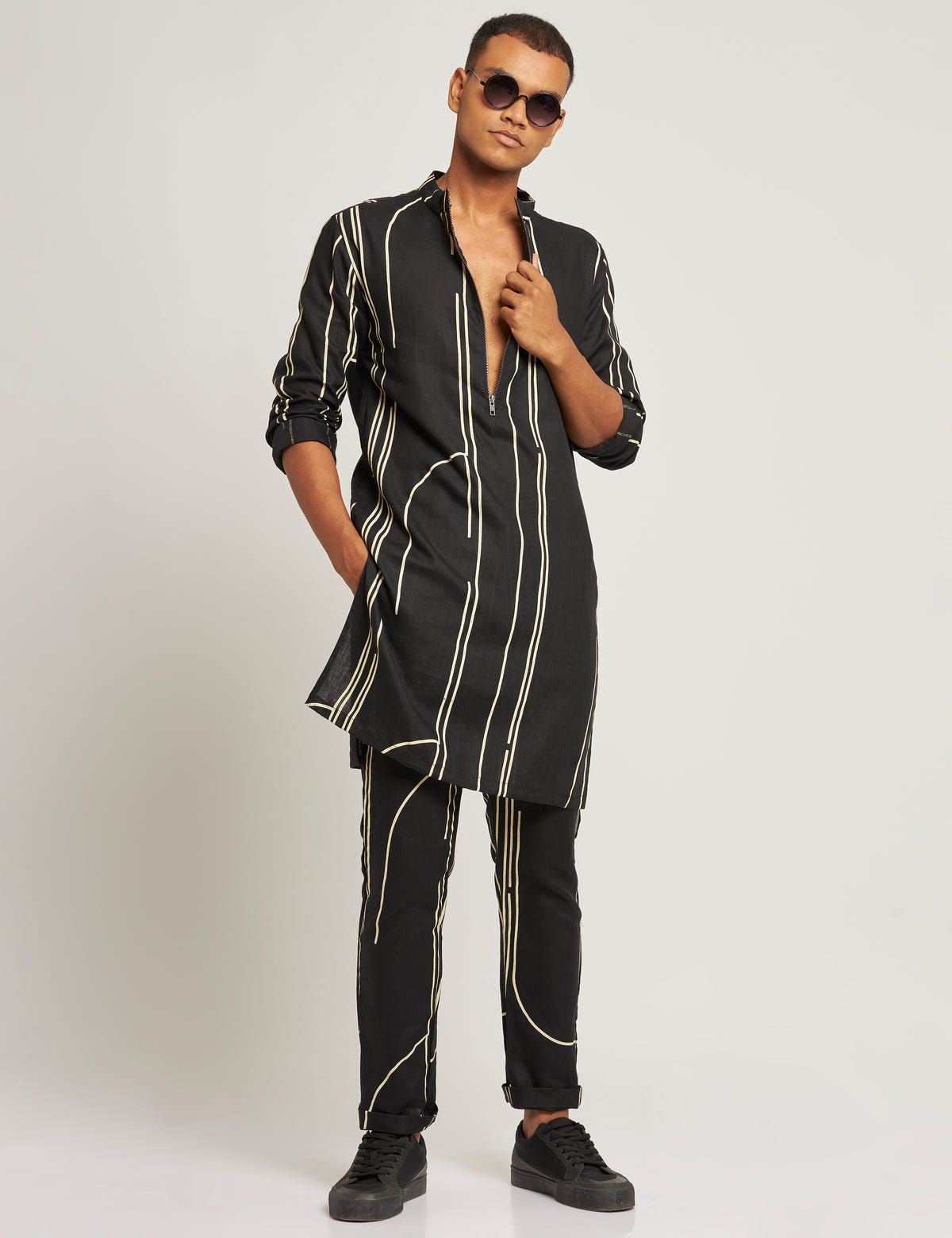 FALCON KURTA TRACKS - BLACK - image 4