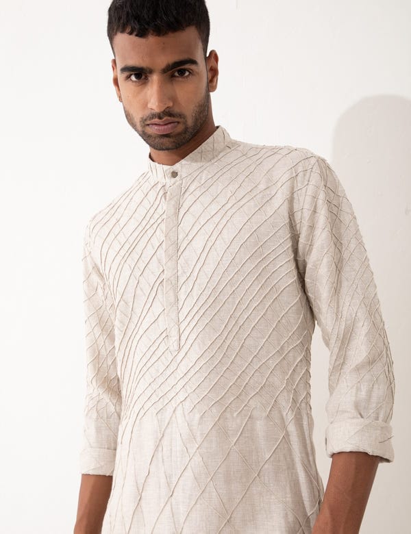 SON OF A NOBLE - SNOB — ALISTER KURTA  -  IVORY