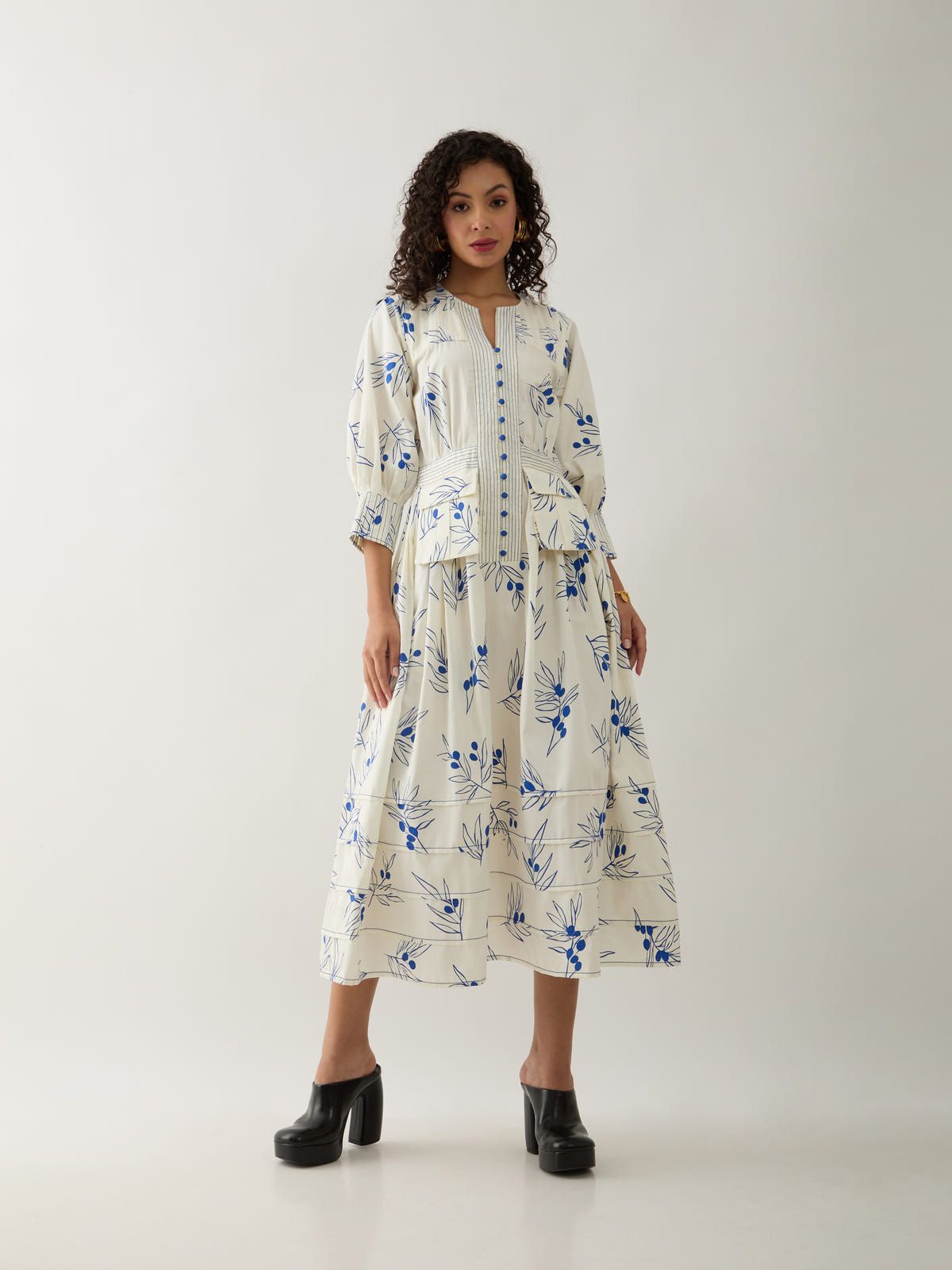 RIVER DRESS - OFF WHITE - image 6