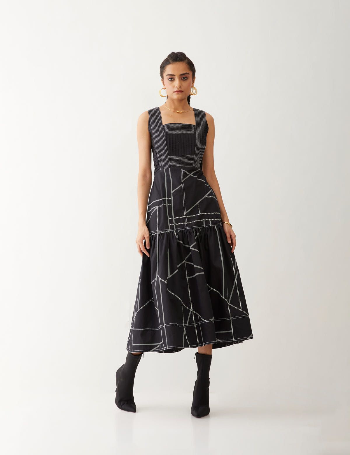 MAPLE DRESS - BLACK - image 2