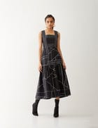 MAPLE DRESS - BLACK view 2