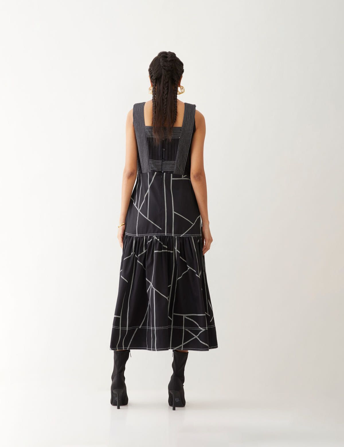 MAPLE DRESS - BLACK - image 4