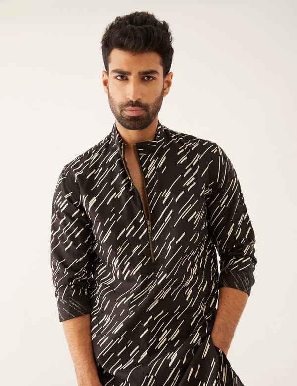 SON OF A NOBLE - SNOB — SOUK - SLANT - KURTA - BLACK