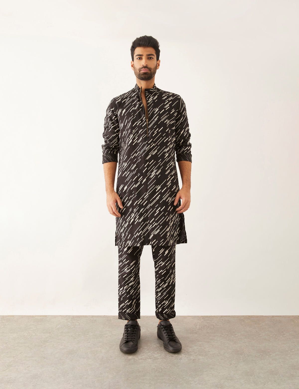 SOUK - SLANT - KURTA - BLACK - image 2