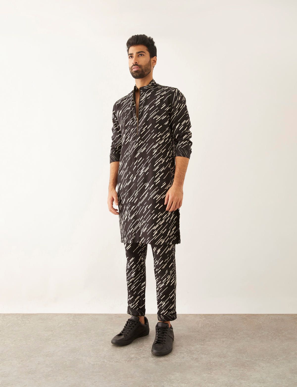 SOUK - SLANT - KURTA - BLACK - image 3