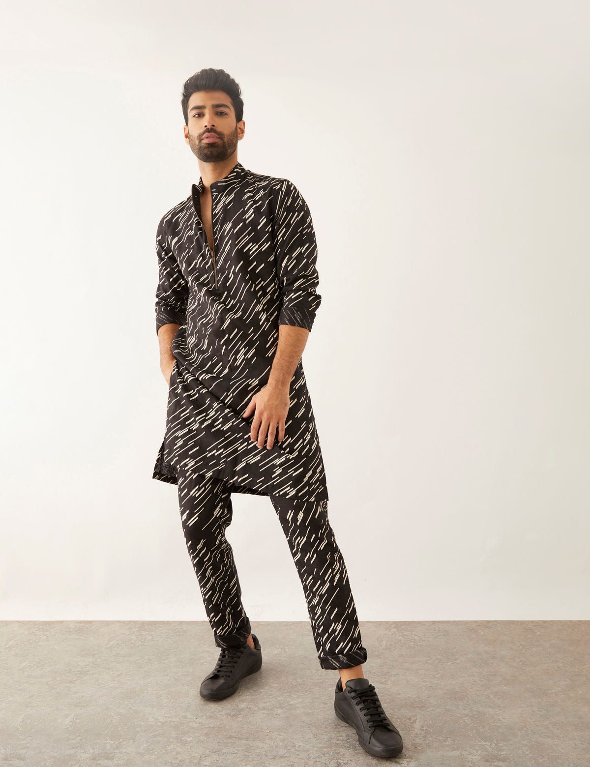 SOUK - SLANT - KURTA - BLACK - image 5