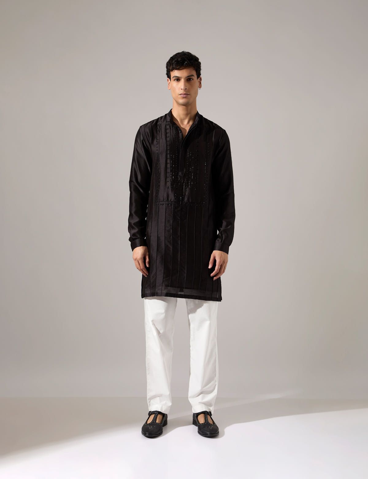 Robert Hand Embroidered Kurta Set - Black - image 3