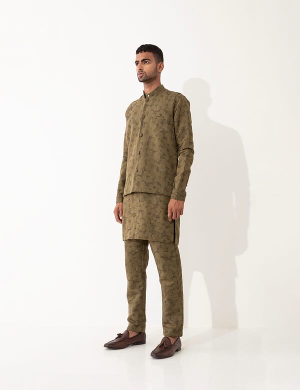 SON OF A NOBLE - SNOB — VOID BANDI  LOOK - BROWN