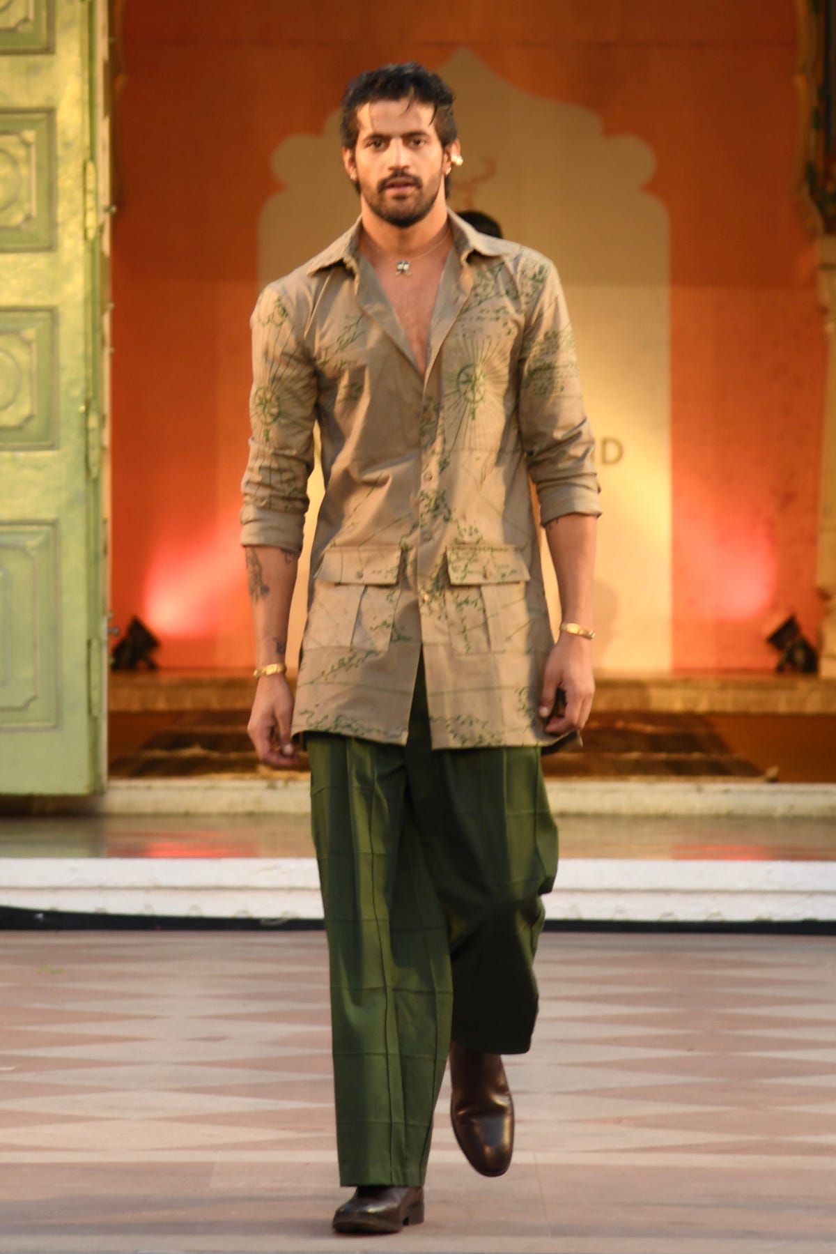 CATAIN - KHAKI - image 1