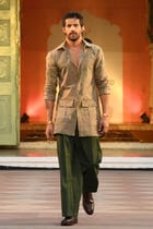 CATAIN - KHAKI view 1