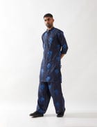 ZAYN FARM KURTA SET - NAVY view 3
