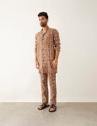 BAB FUZZ SHIRT - BROWN view 2