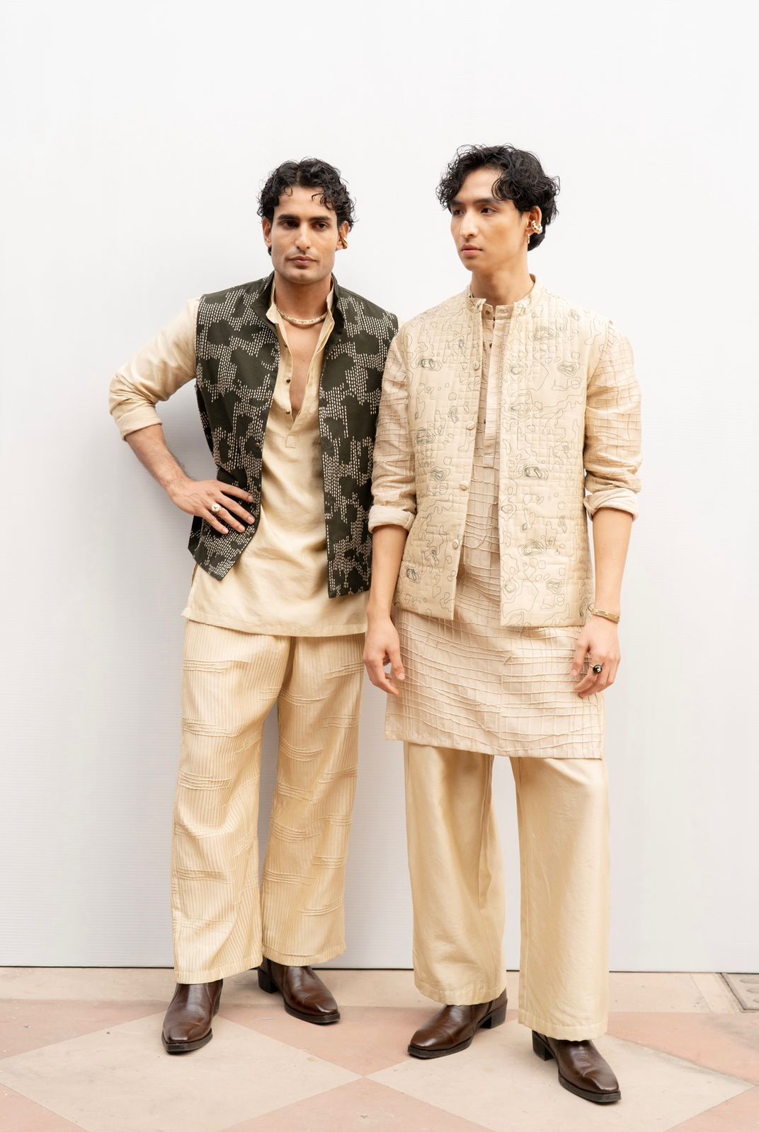 UNIT - OFF WHITE - image 9