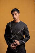 RIFLE - BLACK view 4