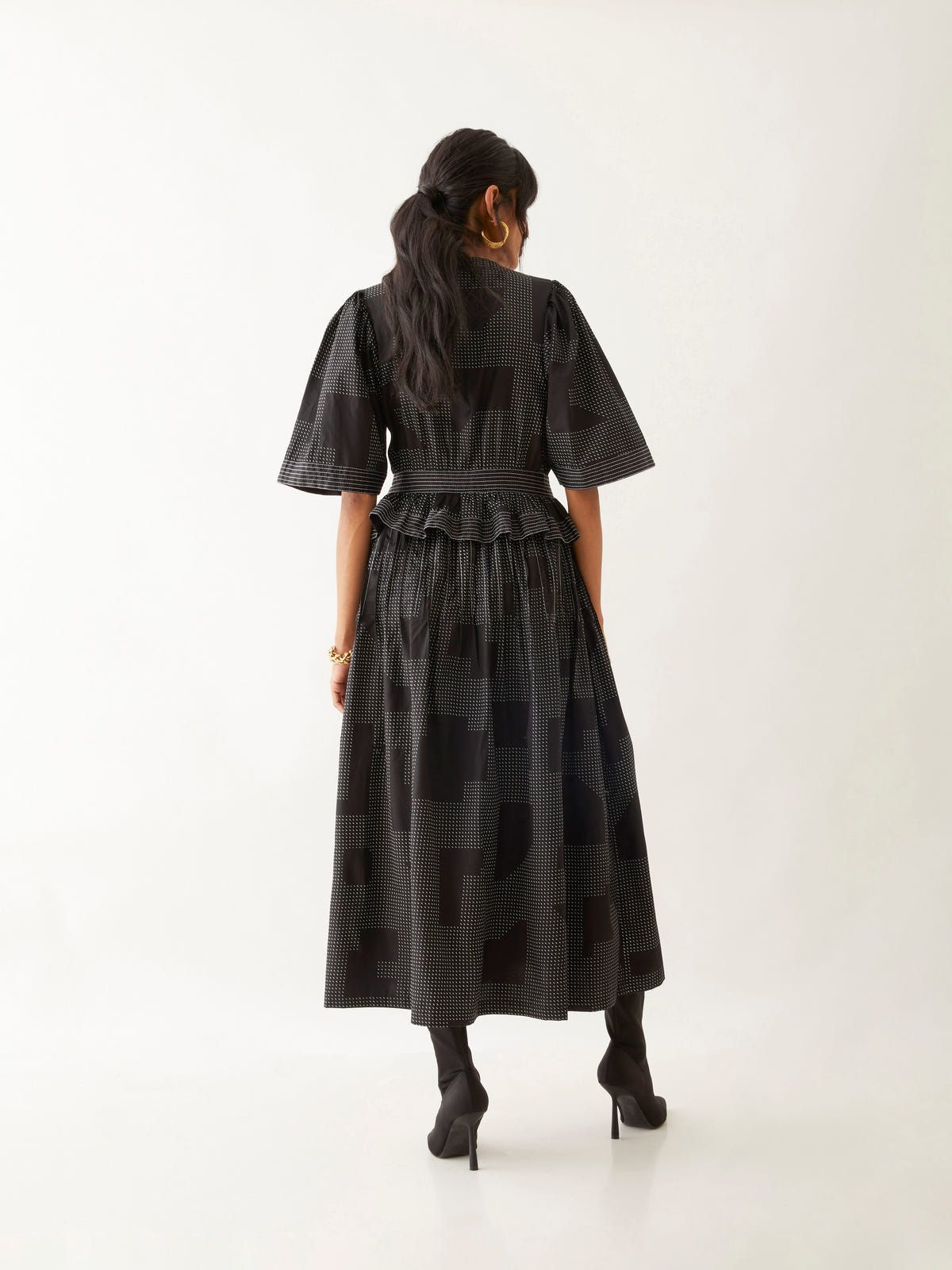 JOY DRESS - BLACK - image 3