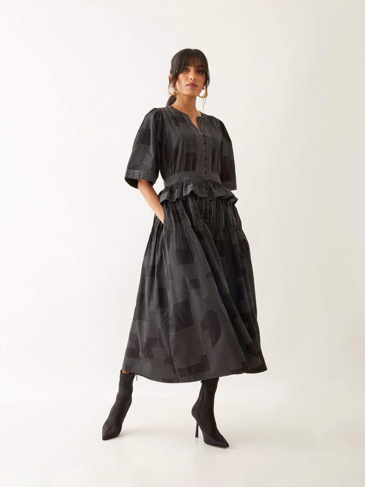 JOY DRESS - BLACK - image 4