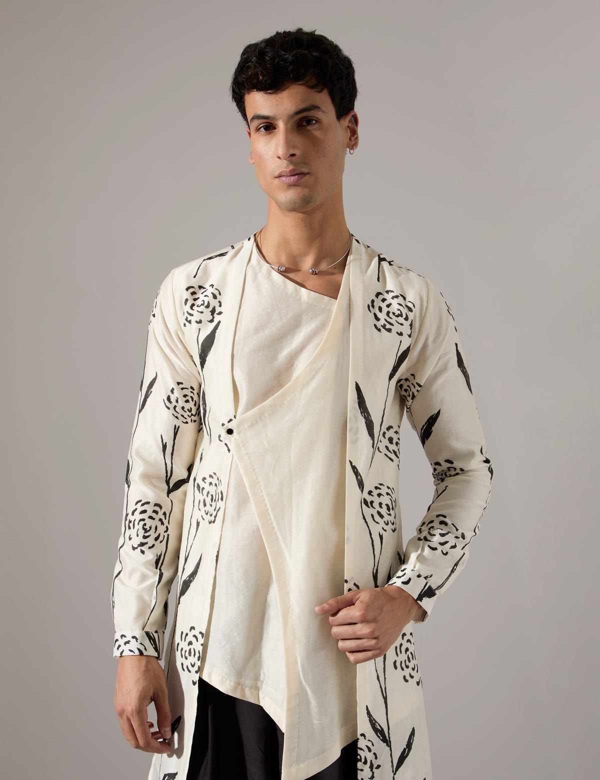Orion Estate Kurta Set - Off White - image 4