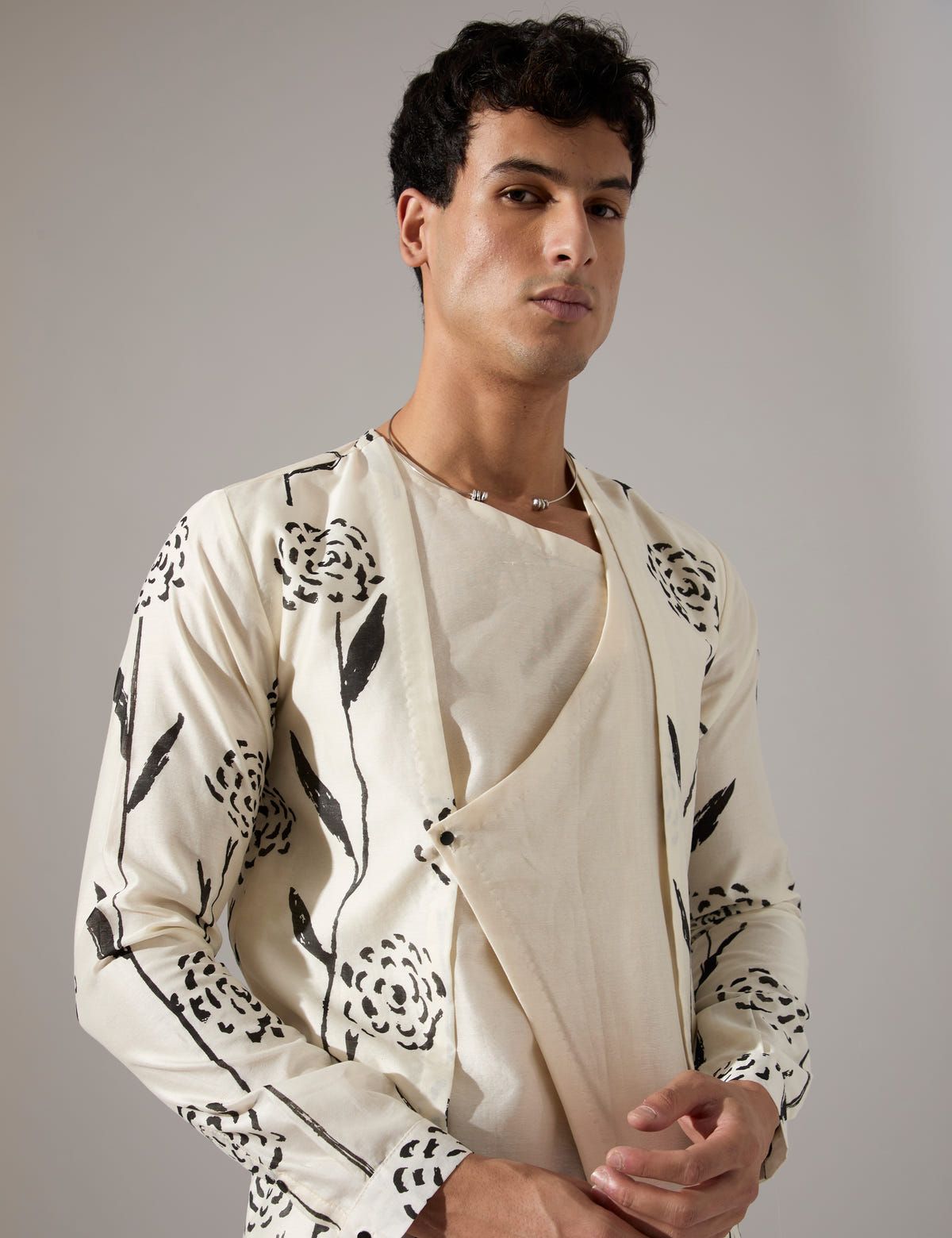 Orion Estate Kurta Set - Off White - image 7