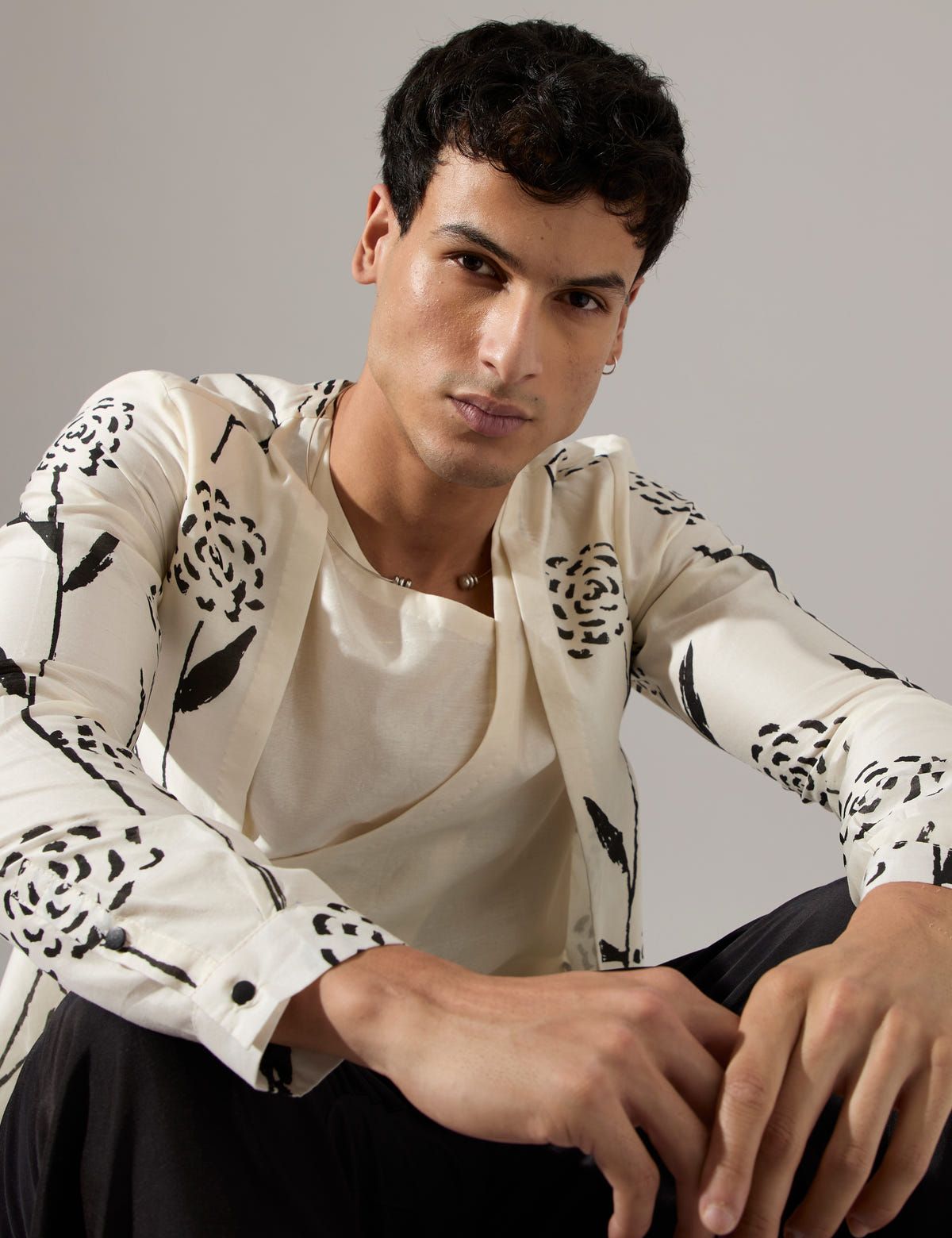 Orion Estate Kurta Set - Off White - image 10