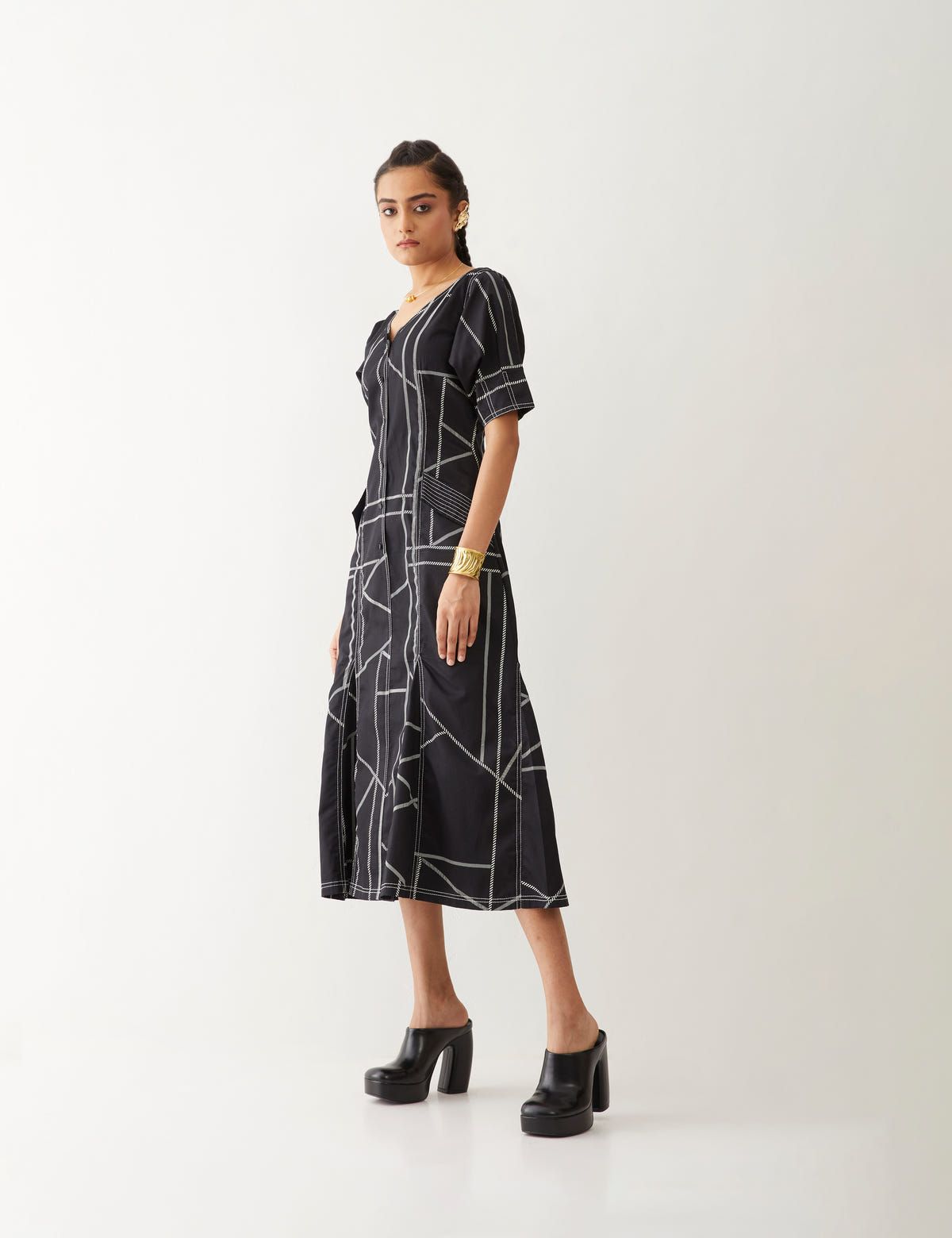 MOIRA DRESS - BLACK - image 3