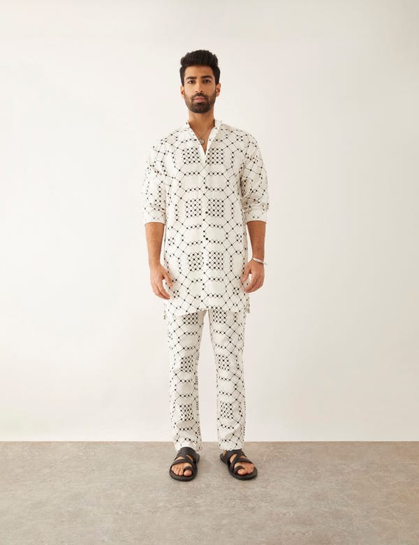 SON OF A NOBLE - SNOB — TISBA BALANCE TWIN KURTA - WHITE
