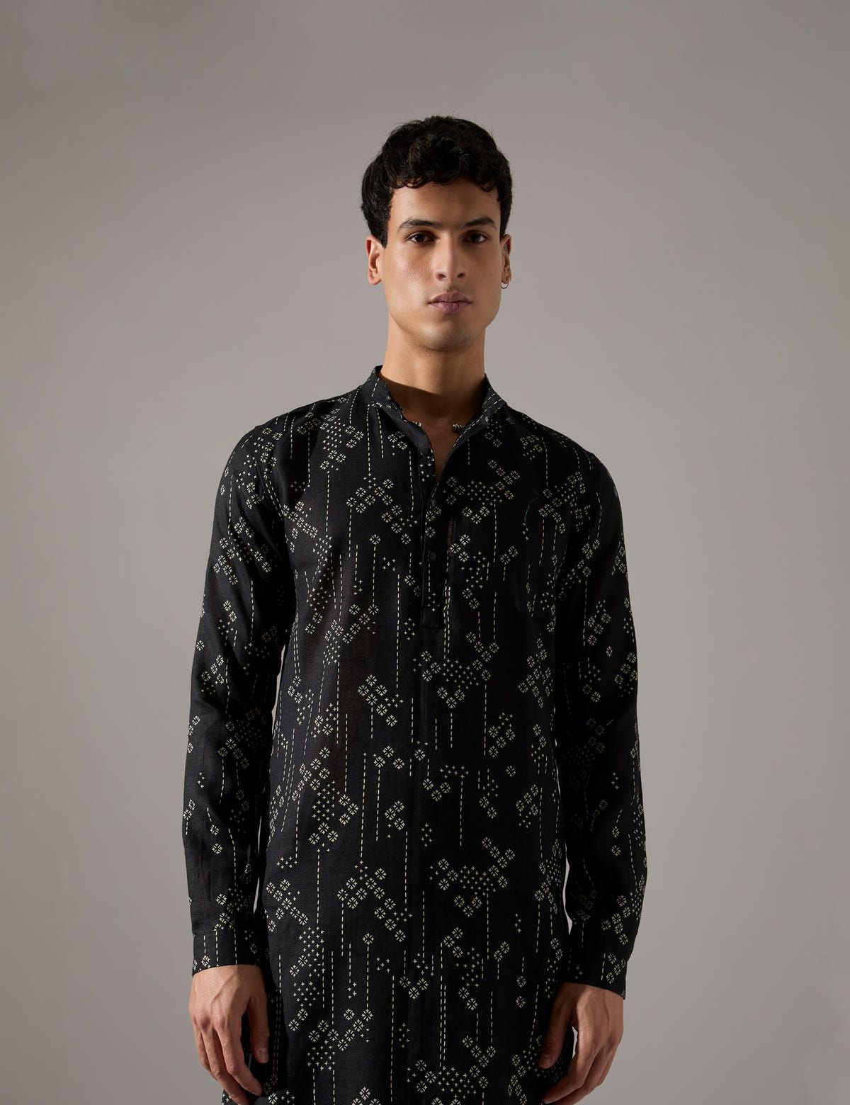 Elliot Plus Minus Kurta Set - Black - image 5
