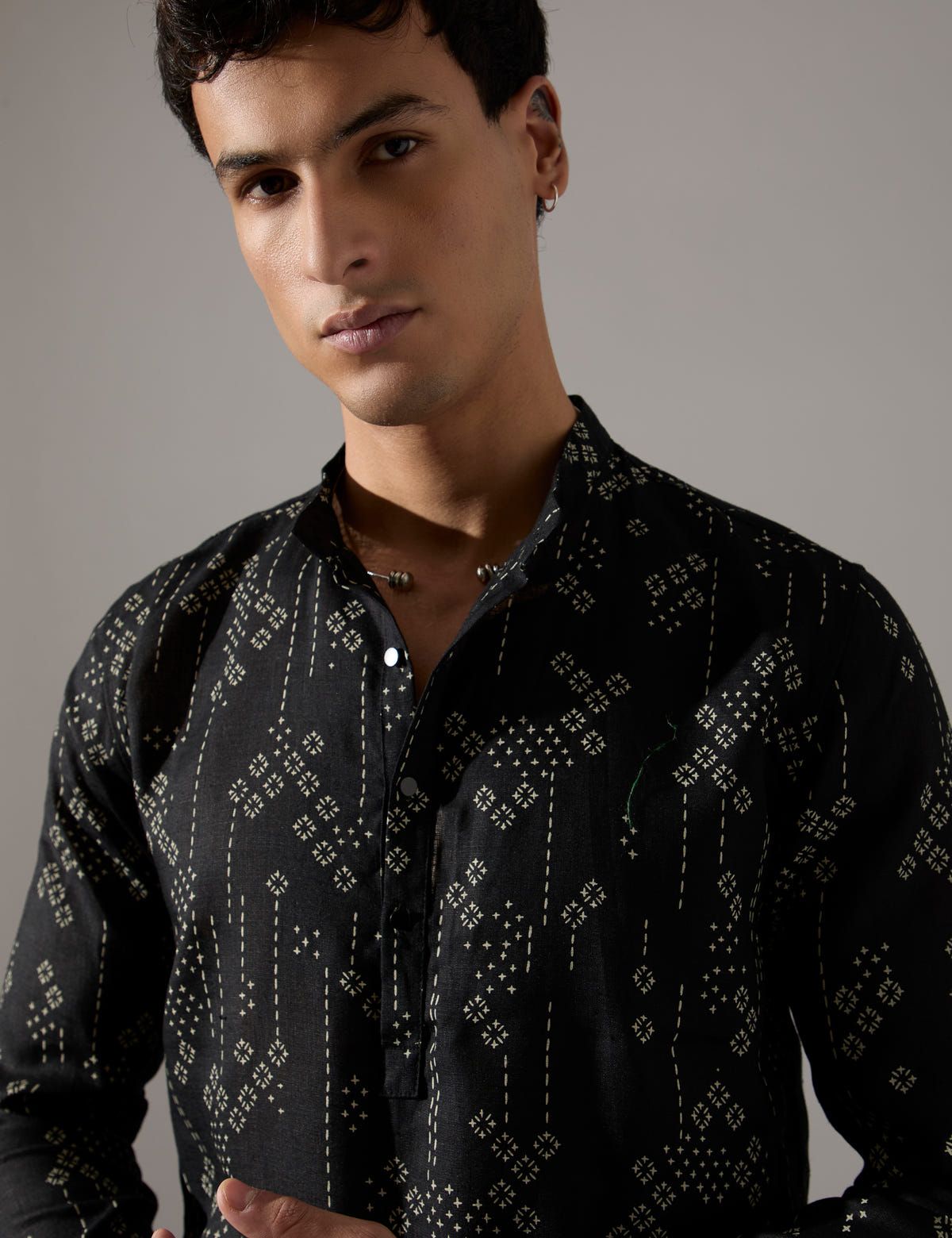 Elliot Plus Minus Kurta Set - Black - image 7