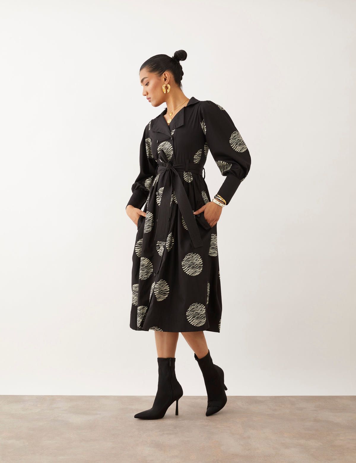 MILORI DRESS - BLACK RIPPLE - image 4