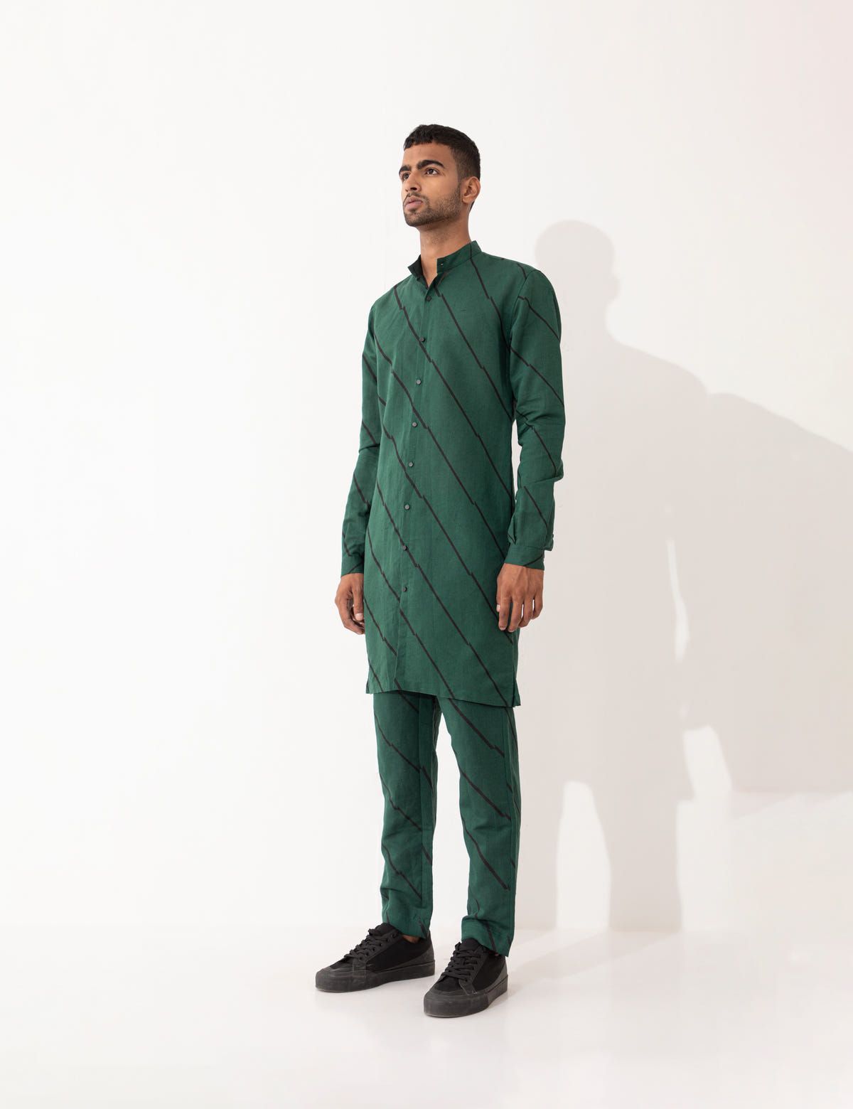 DARIS BIAS KURTA SET- GREEN - image 2