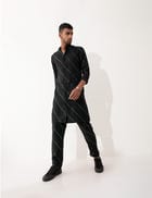 DARIS BIAS KURTA - BLACK view 1