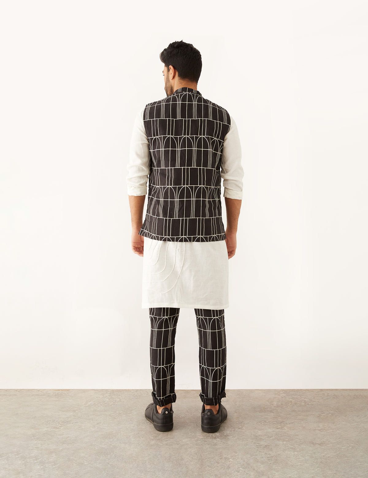 ARCHES BANDI LOOK- BLACK - image 3