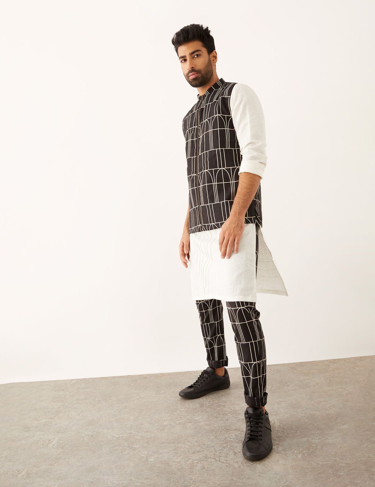 ARCHES BANDI LOOK- BLACK - image 4