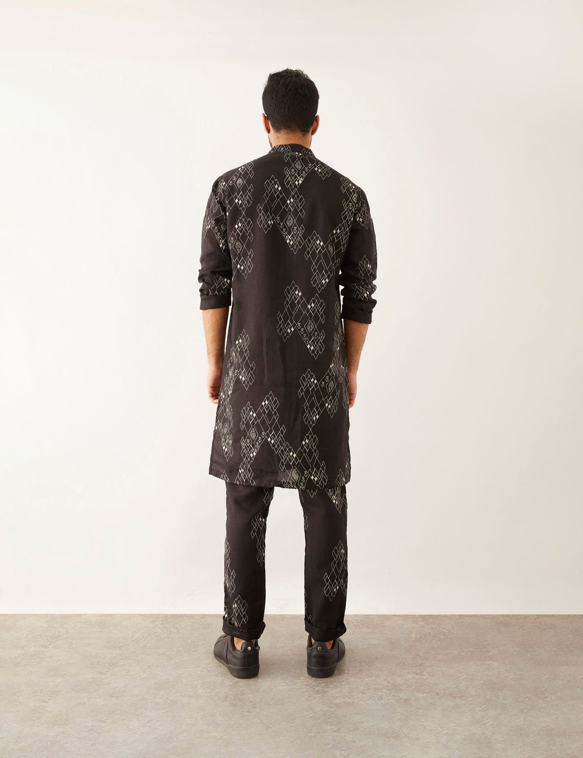 SOUK - VILLAGE - KURTA - BLACK - image 4